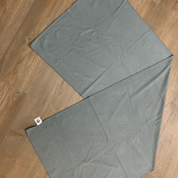 Yoga towel - Picture 2 of 5